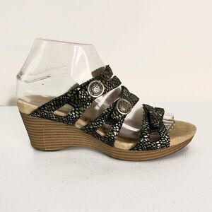 Romika Jamaica Green Leather Wedge Sandals